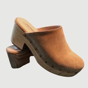 Light Tan Suede Clogs